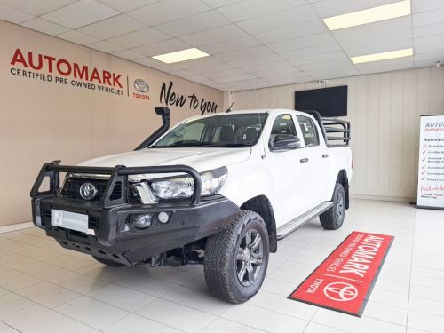 Pre-owned Toyota Hilux 2.4 Gd-6 Raider 4x4 MT for sale in 