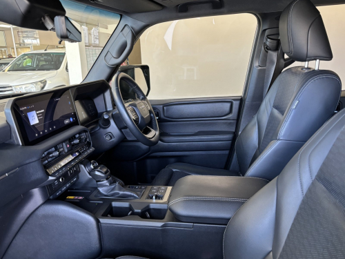 Toyota Prado 2.8 GD6 VX-R AT 4x4 in Namibia