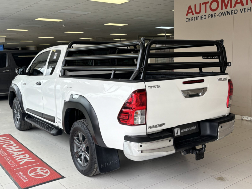 Toyota HILUX RAIDER EXTRA CAB 2.4 GD6 RB2X4  MT in Namibia