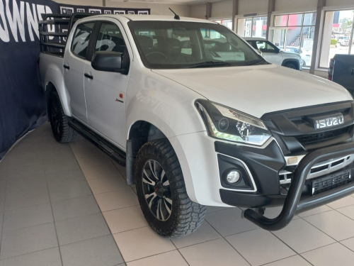 Isuzu D MAX 2.5 X RIDER 4X4 in Namibia