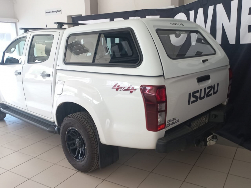 Isuzu D-MAX 250 4X4 D/C in Namibia