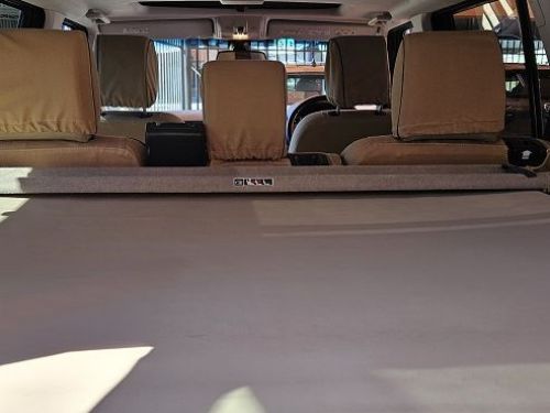 Land Rover Discovery 4 HSE in Namibia