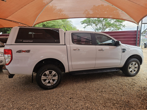 Ford Ranger 2.0 XLT 4x4 in Namibia