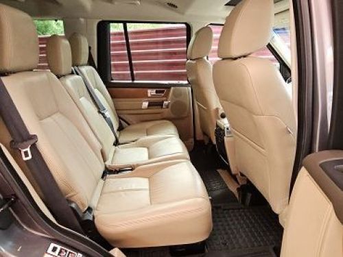 Land Rover Discovery 4 HSE in Namibia