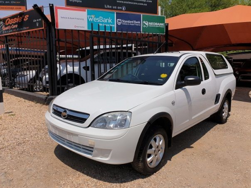 Opel Corsa in Namibia