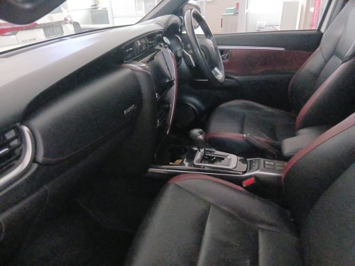 Toyota Fortuner 2.8 4x4 AT in Namibia