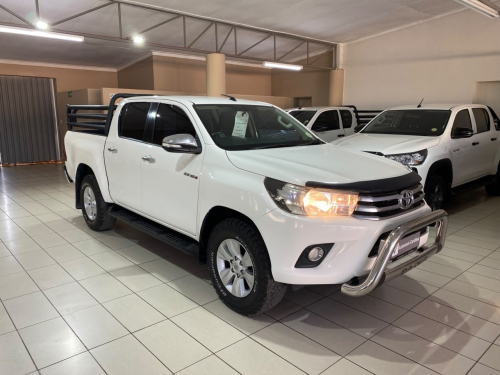 Pre-owned Toyota Hilux 2.8 D/C A/T 4x4 for sale in 