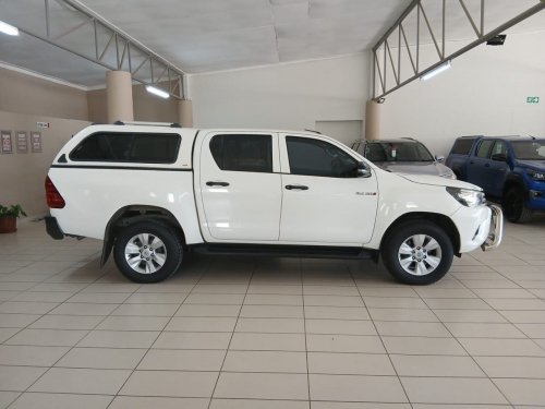 Toyota Hilux 2.4 D/C SRX RB MT in Namibia