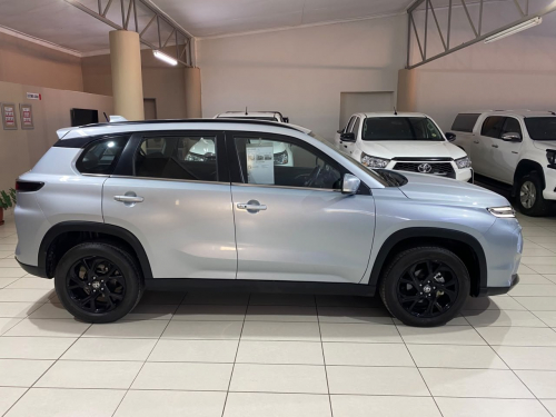 Toyota Toyota Urban Cruiser 1.5 XR AT in Namibia