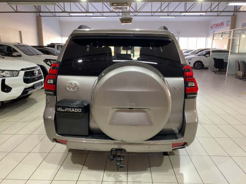 Toyota Land Cruiser Prado in Namibia
