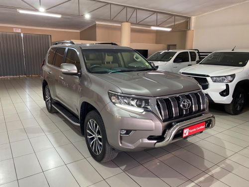 Pre-owned Toyota Land Cruiser Prado for sale in 