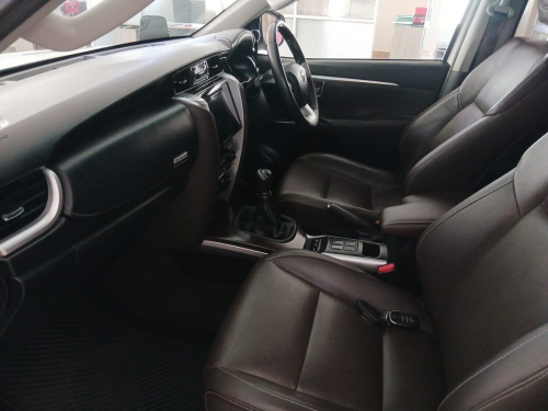 Toyota Fortuner 2.8 4x4 MT in Namibia