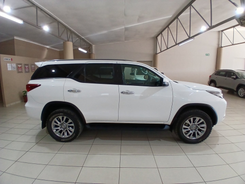 Toyota Fortuner 2.8 4x4 AT in Namibia