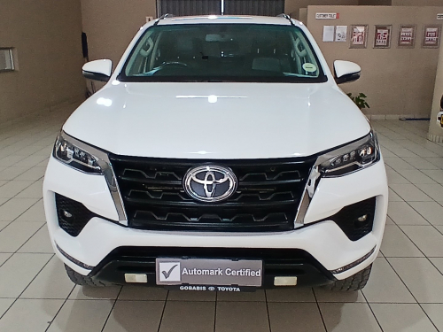 Toyota Fortuner 2.8 4x4 AT in Namibia