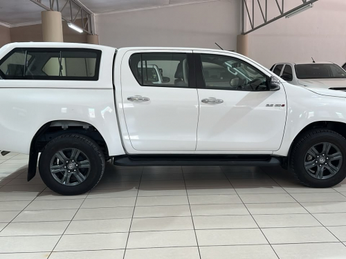 Toyota Hilux 2.8 Gd-6 Rb Raider 4x4 A/t D/c in Namibia