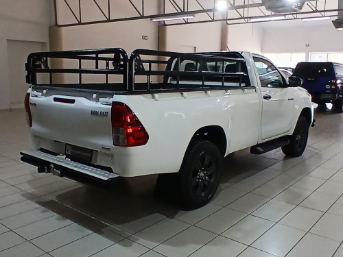 Toyota Hilux 2.4 S/C 4x4 AT Raider in Namibia