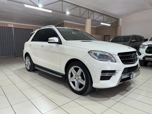 Pre-owned Mercedes-Benz Mercedes-Benz ML for sale in 