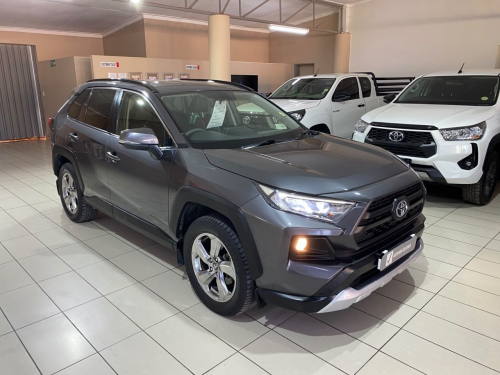Pre-owned Toyota Rav 4 2.0GX-R AWD for sale in 