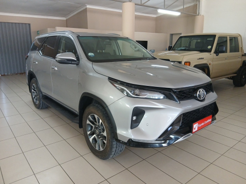 Toyota Fortuner 2.4 4x4 AT in Namibia