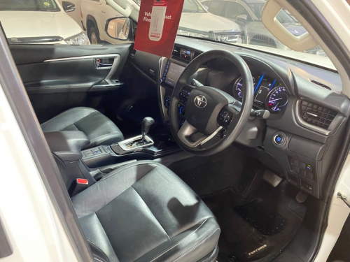 Toyota Fortuner 2.4 A/T 4x4 in Namibia