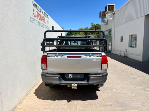Toyota Hilux SC 2.4GD6 4x4 SRX MT in Namibia
