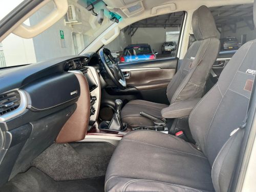 Toyota Fortuner 2.8gd-6 4x4 in Namibia