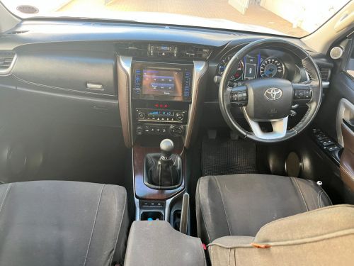 Toyota Fortuner 2.8gd-6 4x4 in Namibia