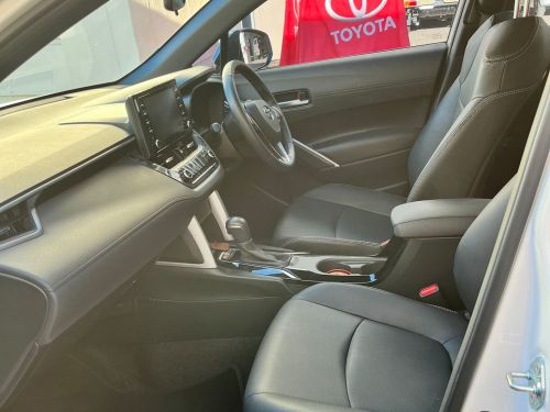 Toyota Corolla Cross 1.8 Xs Hybrid in Namibia