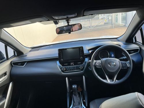 Toyota Corolla Cross 1.8 Xs Hybrid in Namibia