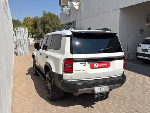 Toyota LC Prado 2.8GD VX-R in Namibia