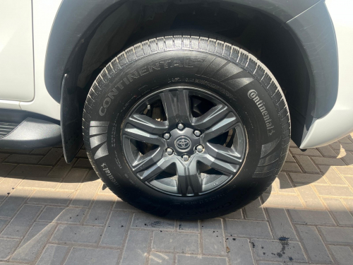 Toyota Hilux XC 2.4GD6 4X2 RB Raider MT in Namibia