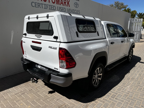 Toyota HILUX DC 2.8 4X4 AT DAKAR in Namibia