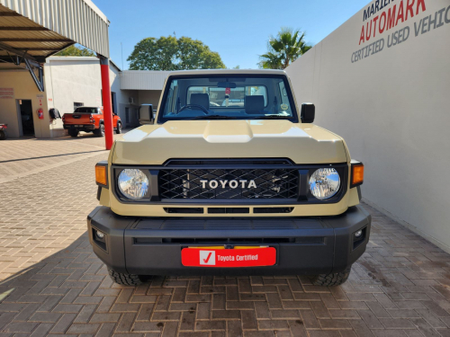 Toyota Land Cruiser SC 2.8GD 5MT in Namibia