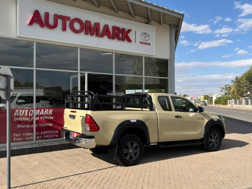 Toyota Hilux Extra Cab 2.4 GD6 RB RAI 6MT in Namibia