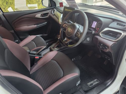 Toyota Starlet Cross 1.5 Xs AT in Namibia