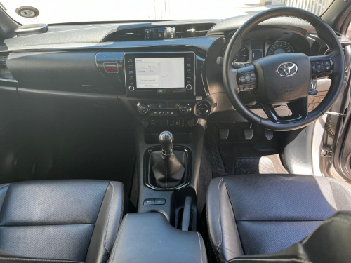 Toyota Hilux Double Cab DC 2.8GD6 4X4 LGD 6MT in Namibia