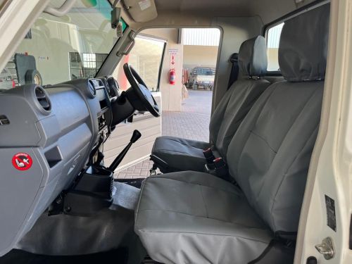 Toyota Land Cruiser Pickup LC79 4.0 Petrol S/C in Namibia