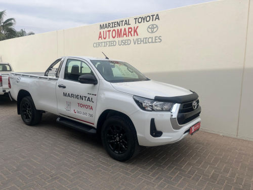 Used Toyota Hilux SC 2.4 4x2 MT for sale in Mariental
