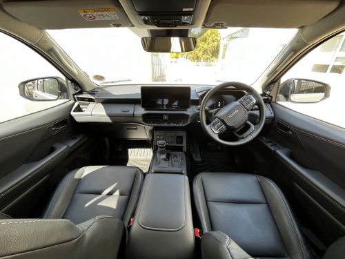 Toyota Hilux DC 2.8GD6 Legend 4x2 AT in Namibia