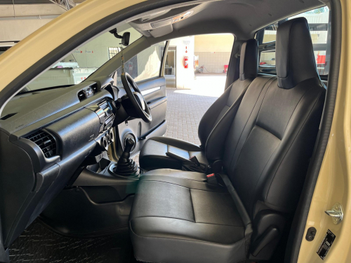 Toyota Hilux Single Cab SC 2.0 VVTi S A/C 5MT in Namibia