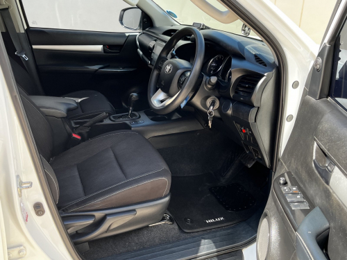 Toyota HILUX DC 2.4 4X4 AT RAIDER-X (LTD EDITION) in Namibia