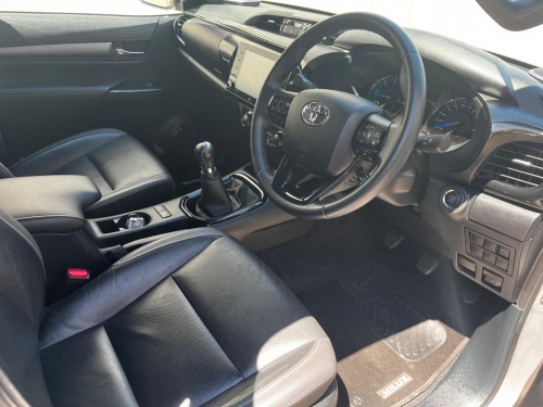 Toyota Toyota Hilux Double Cab DC 2.8GD6 4X4 LGD 6MT in Namibia