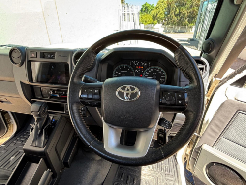 Toyota Land Cruiser Pickup LC79 2.8 GD-6 S/C AT in Namibia