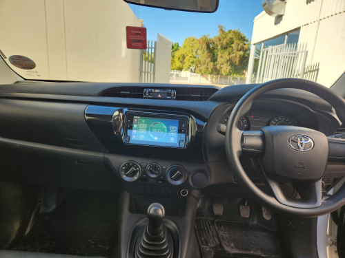 Toyota Hilux SC 2.0VVTi S A/C 5MT in Namibia