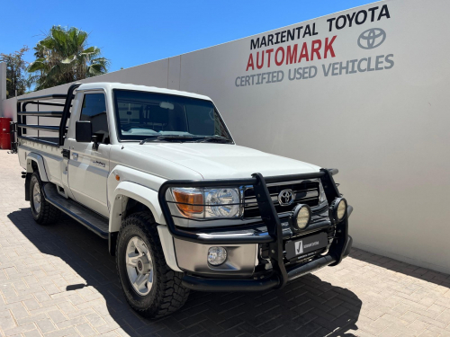 Used Toyota Land Cruiser Pickup LC79 4.2 Diesel S/C for sale in Mariental