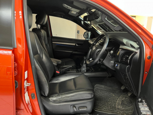 Toyota Hilux Double Cab 2.8 4X4 LGD RS MT in Namibia
