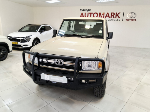 Pre-owned Toyota LANDCRUISER 79 4.2d P/U D/C for sale in 
