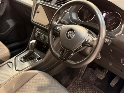 Volkswagen Tiguan 1.4 Tsi Comfortline Dsg (110kw) in Namibia