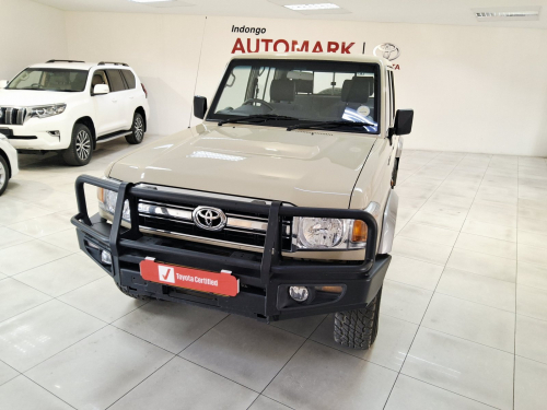 Toyota Landcruiser 79 4.0p P/u D/c in Namibia