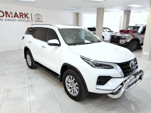 Toyota Fortuner 2.8 Gd-6 4x4 Vx A/t in Namibia